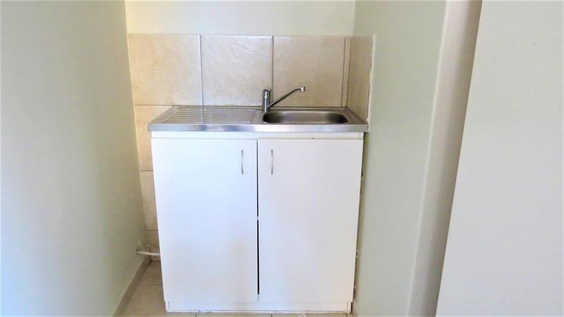 To Let 1 Bedroom Property for Rent in Boston Western Cape